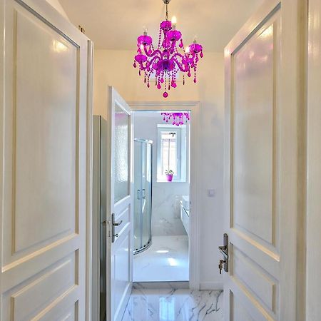Apartmán Collins Amethyst Center Pula Exteriér fotografie